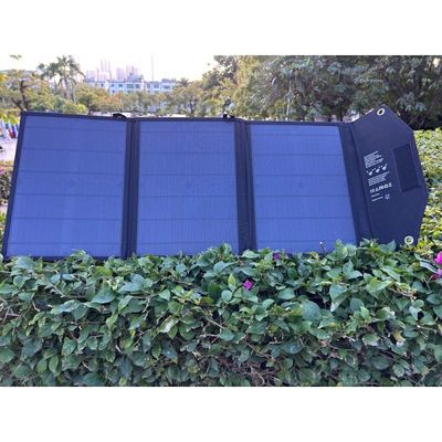 Özel Logo Baskı Rüzgar geçirmez Su geçirmez Güneş Paneli Monokristalin Silikon Paneliyle Sırt Çantası