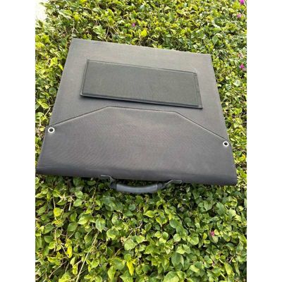 Güneş Katlanabilir Çantası Açılmış Boyut 1586*400*3 mm Monokristal Güneş Hücresi Kamp Yapmak İçin Taşınabilir Güneş Panelleri